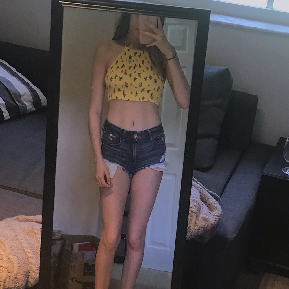*FLASH SALE* forever 21 yellow crop top